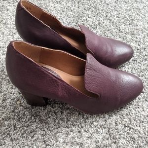 Genuine leather plum heels
